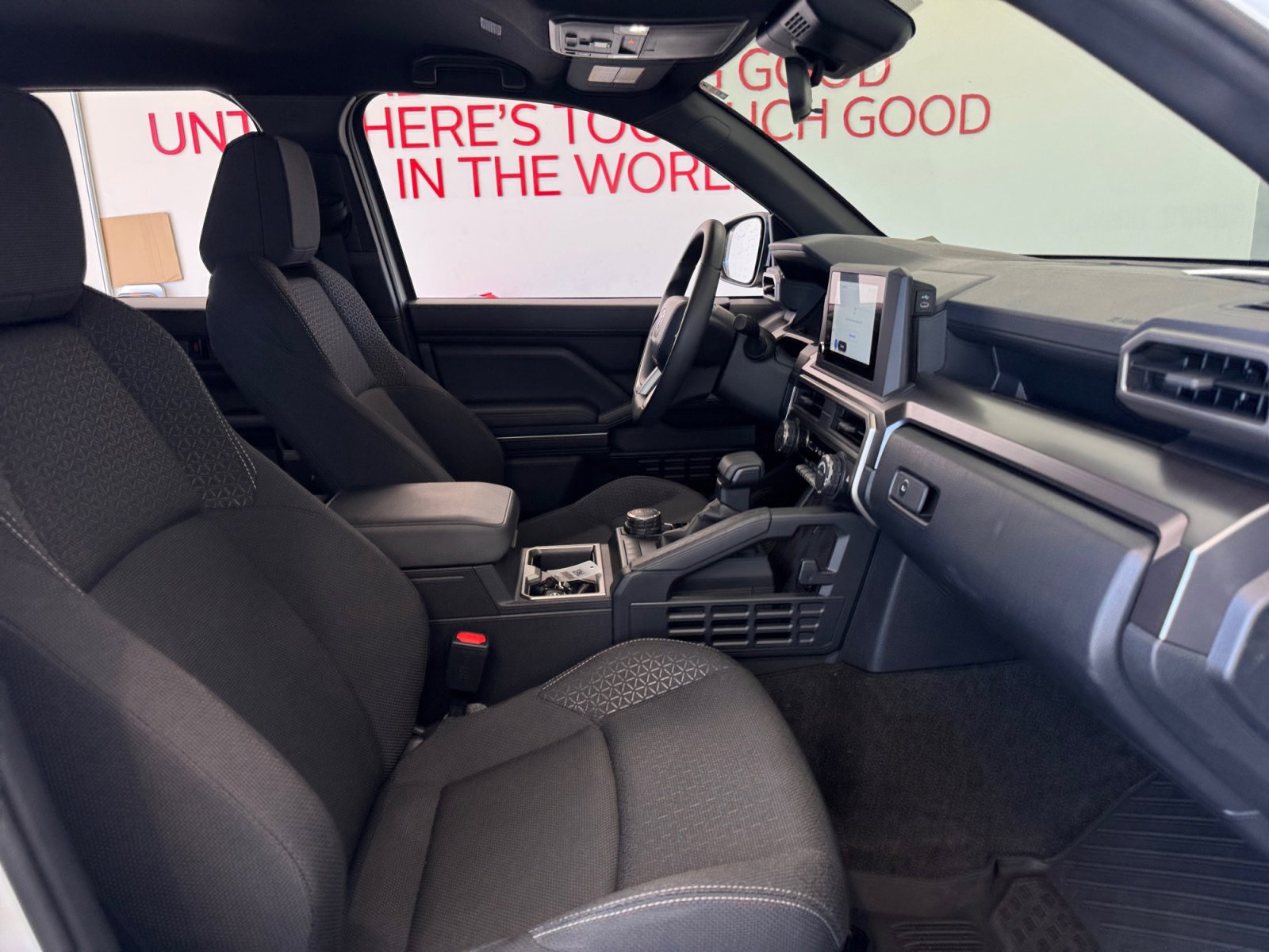 Certified 2025 Toyota 4Runner SR5 AWD/4WD image 19