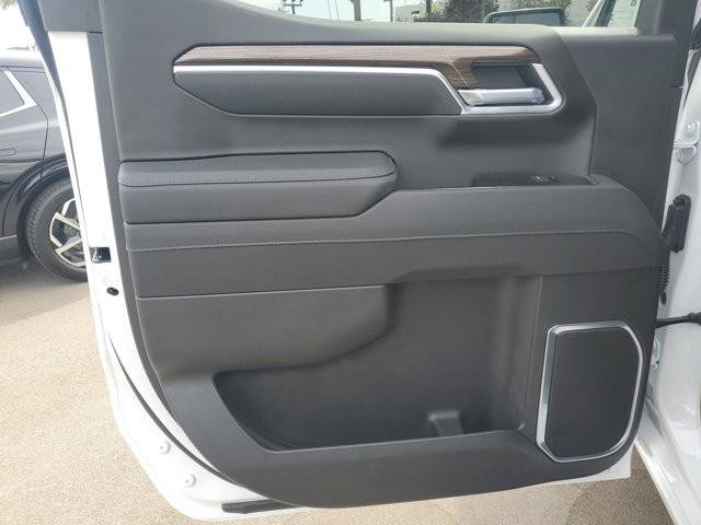 New 2026 Chevrolet Silverado 1500 LT image 15