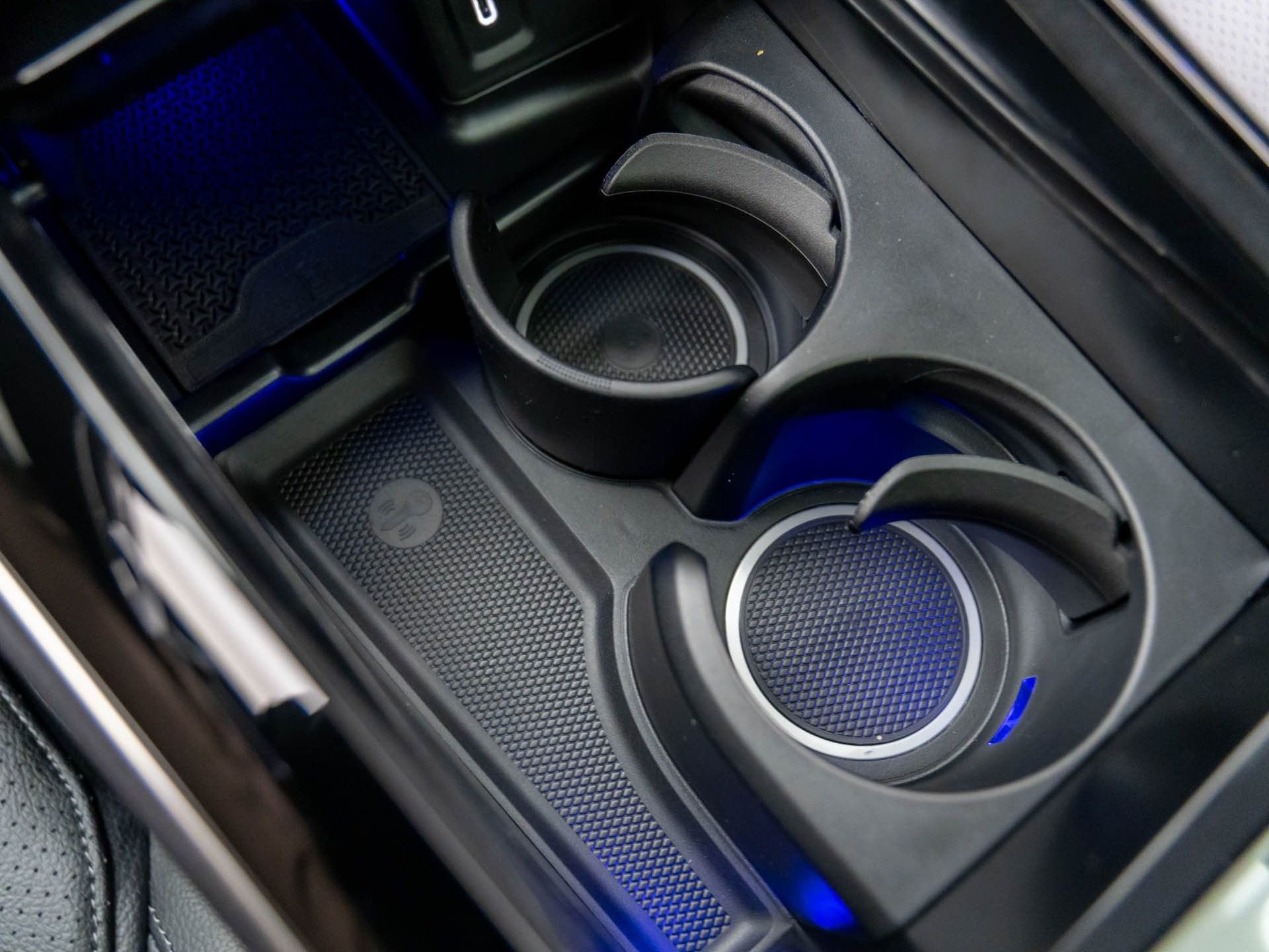 Used 2025 Mercedes-Benz GLC 300 4MATIC image 21