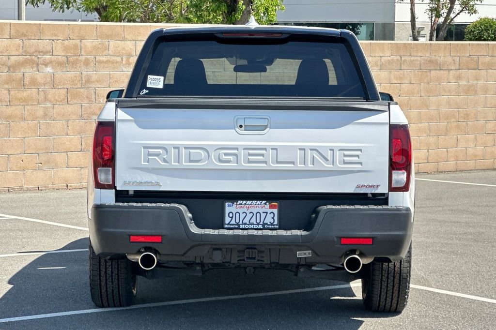 Certified 2024 Honda Ridgeline Sport image 5