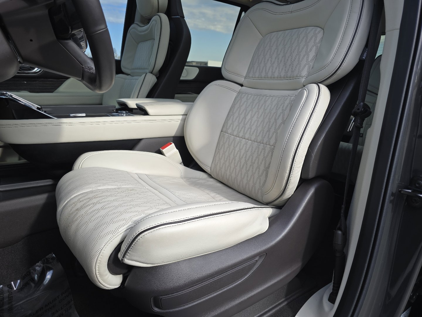 Used 2023 Lincoln Navigator Black Label image 37