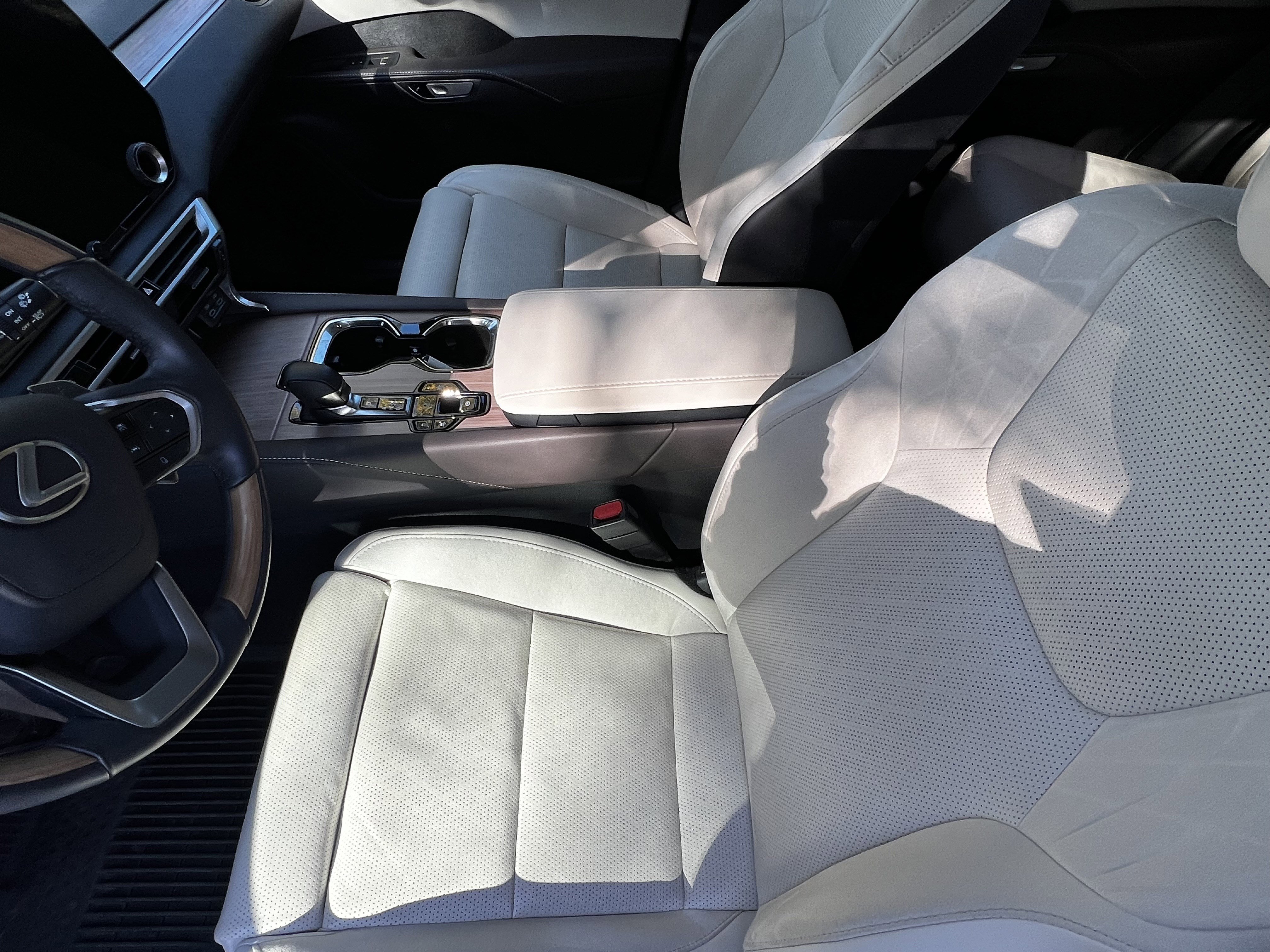 Used 2024 Lexus RX 350 image 15