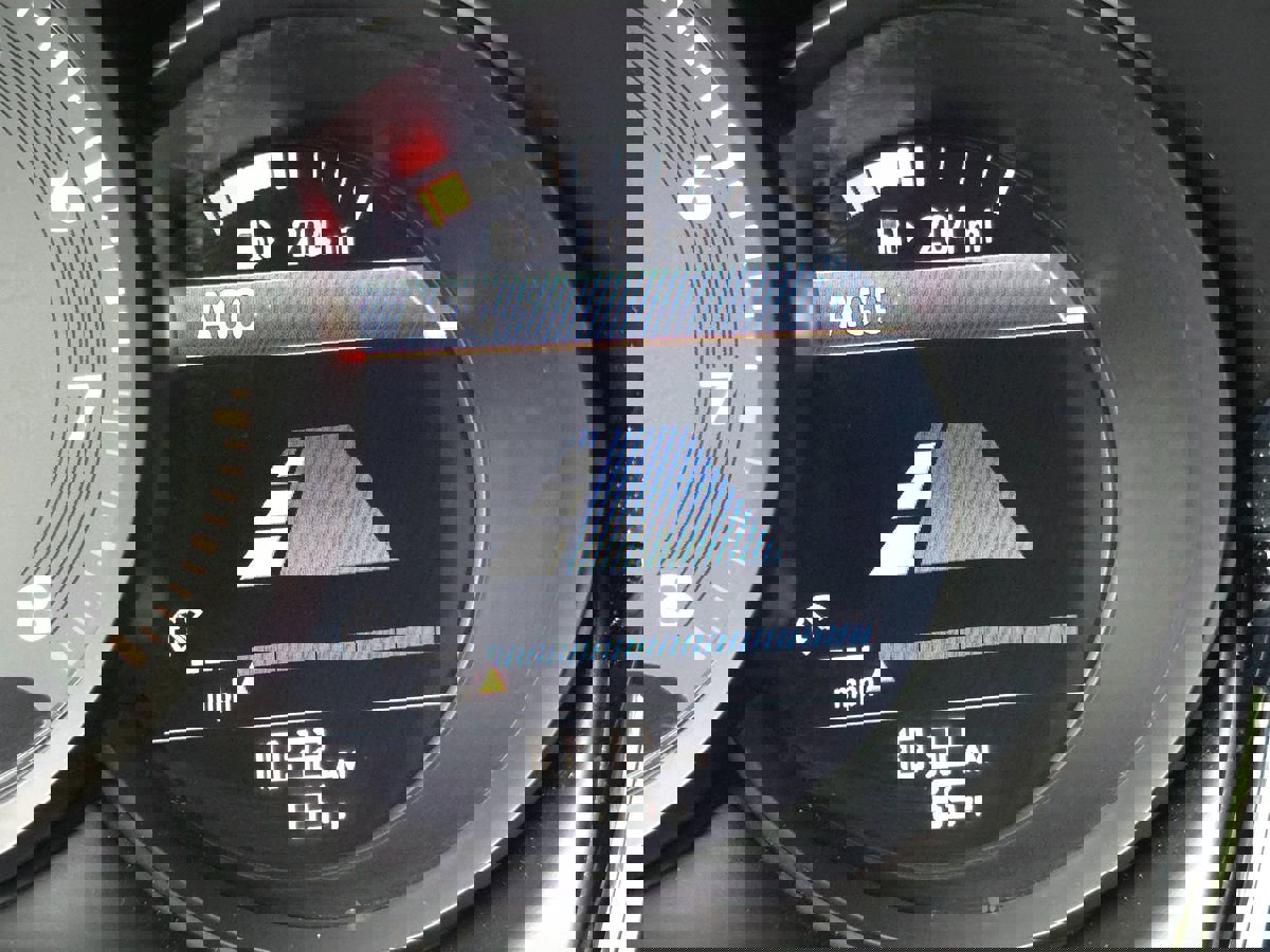 Used 2023 Porsche Macan image 33