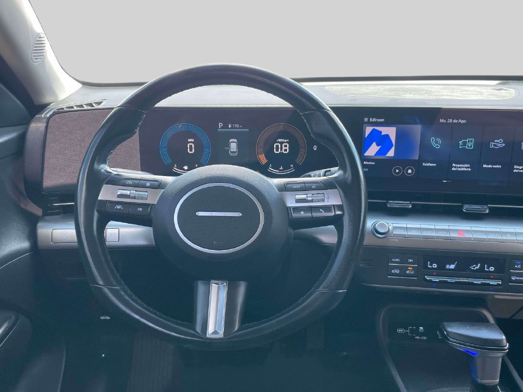 Certified 2025 Hyundai Kona SEL AWD/4WD image 14