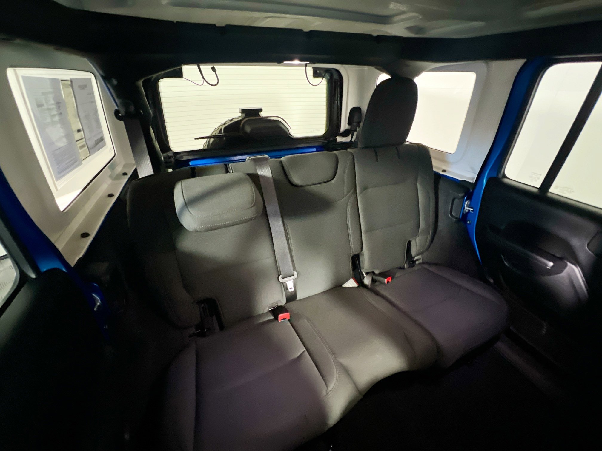 Used 2021 Jeep Wrangler Unlimited Sport image 33