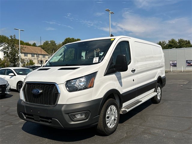 Used 2024 Ford Transit 250 Low Roof w/ Exterior Upgrade Package image 5