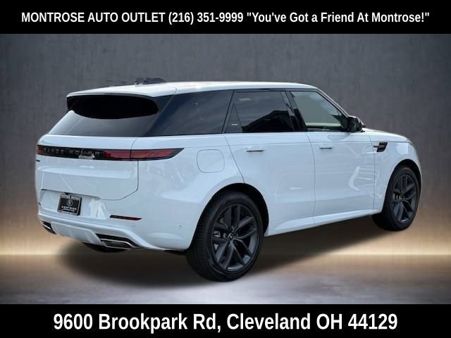 New 2025 Land Rover Range Rover Sport Dynamic SE image 6
