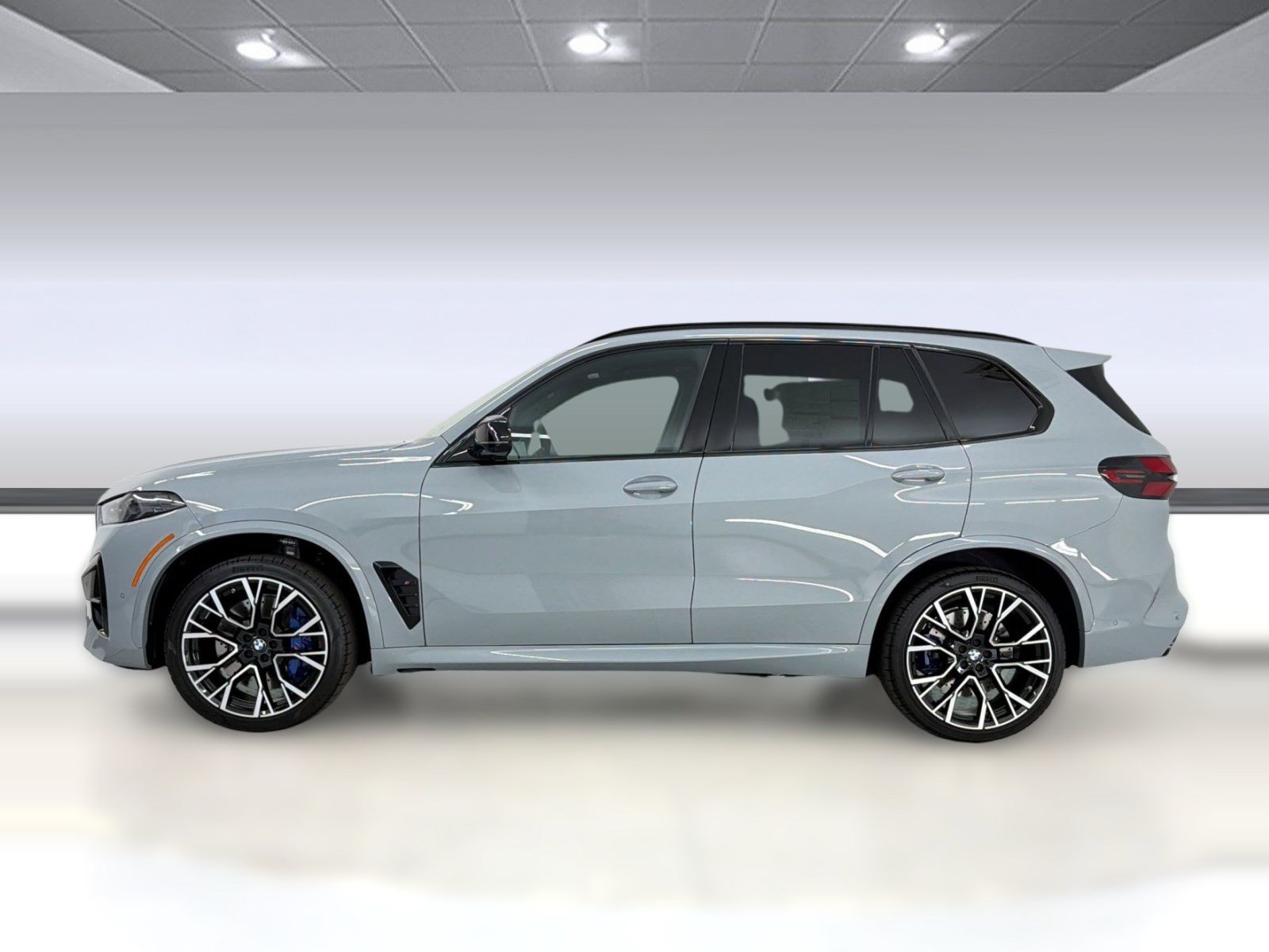 New 2026 BMW X5 M Competition w/ Executive Package AWD/4WD image 2