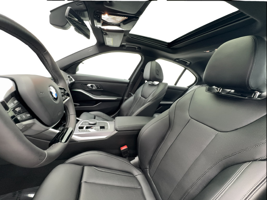 Used 2026 BMW 330i Sedan RWD image 21