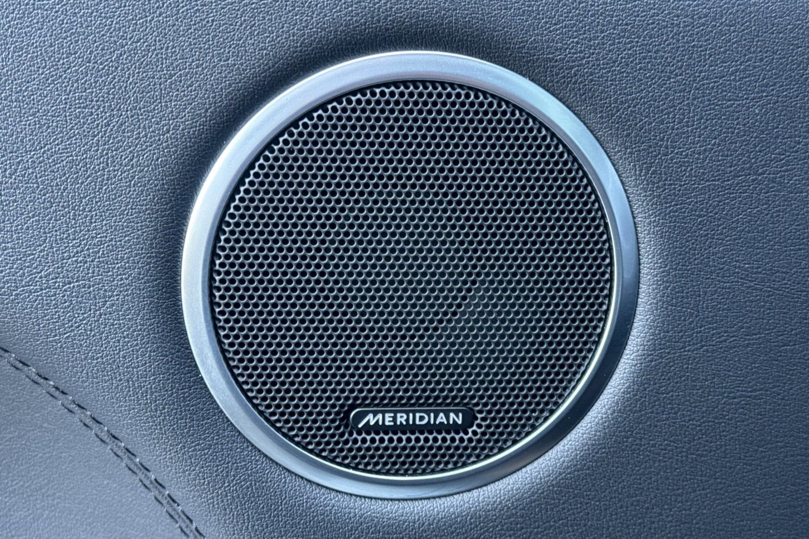 Used 2020 Land Rover Range Rover Sport HSE image 20