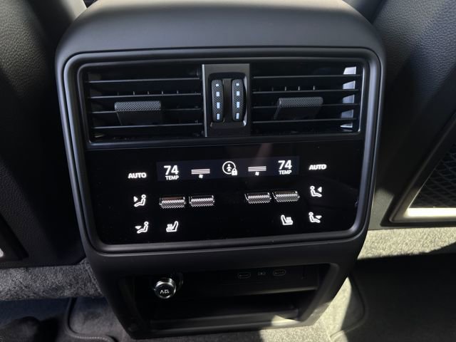 New 2026 Porsche Cayenne Turbo image 25