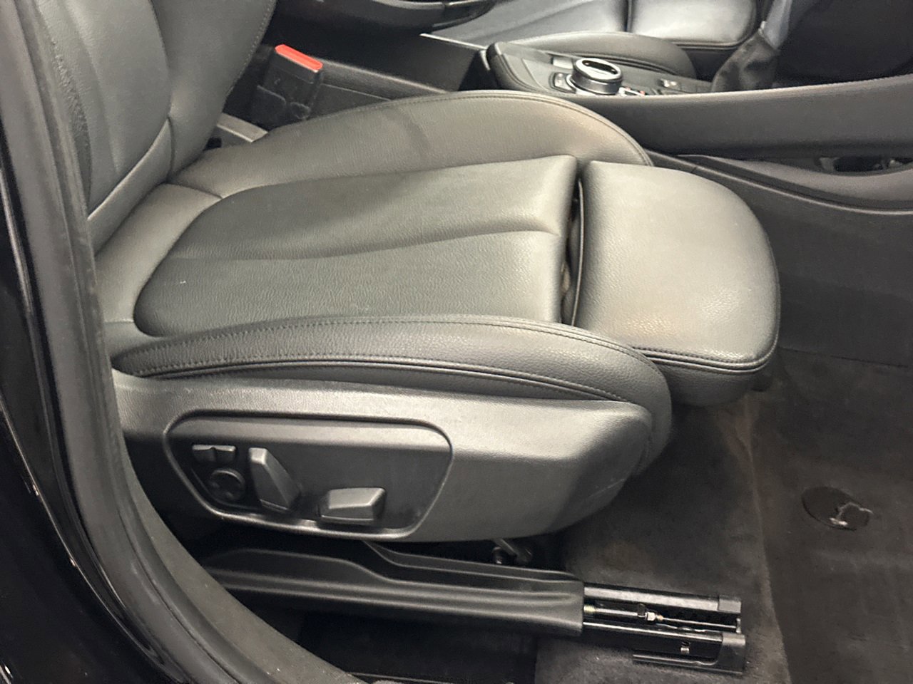 Used 2018 BMW X1 xDrive28i image 13