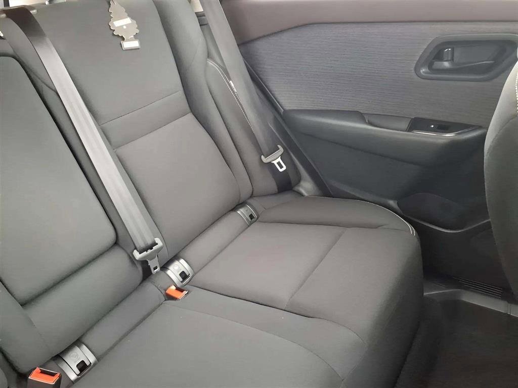 Certified 2023 Nissan Rogue S image 38