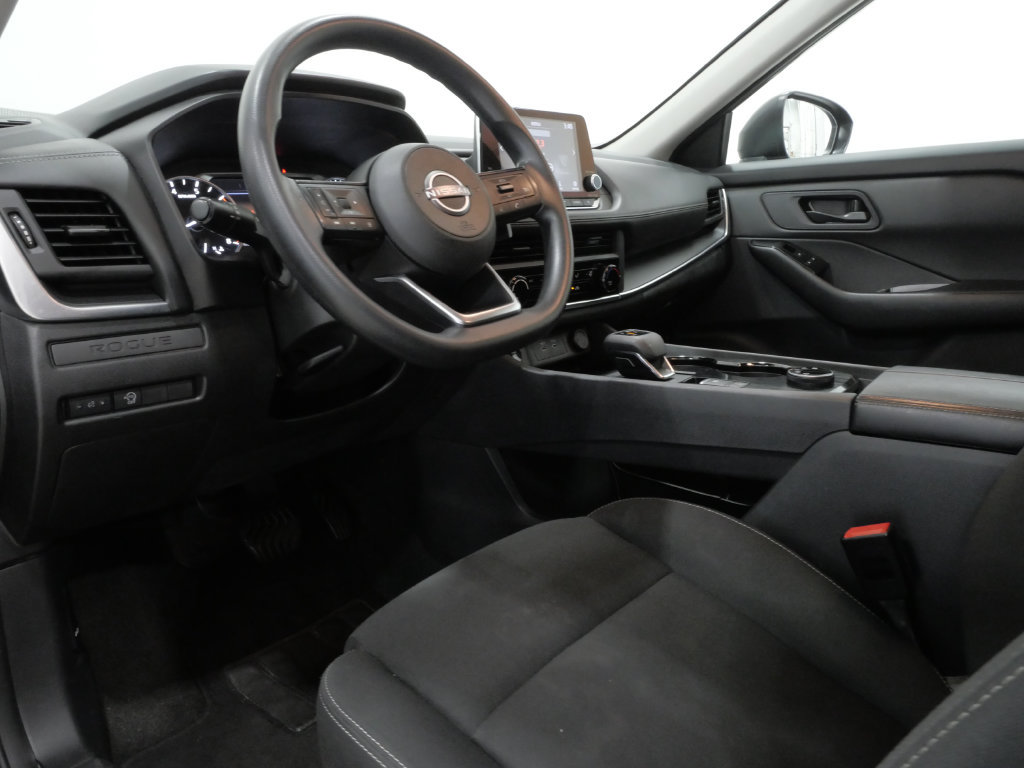 Used 2024 Nissan Rogue S AWD/4WD image 11