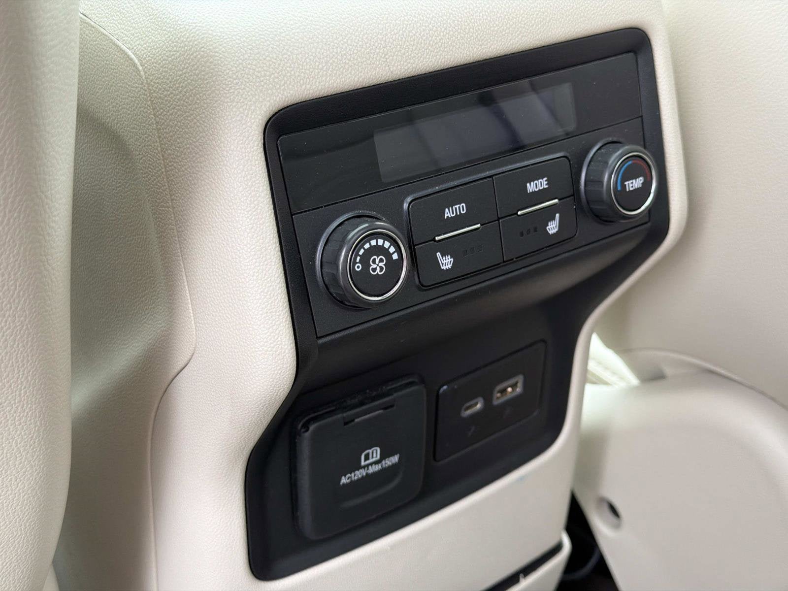 Certified 2023 GMC Acadia Denali w/ Denali Technology Package AWD/4WD image 19