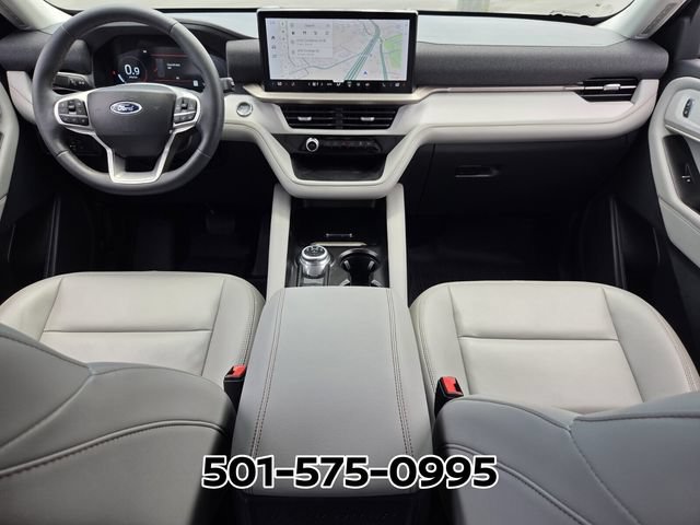 Used 2025 Ford Explorer Active w/ Active Comfort Package RWD image 13