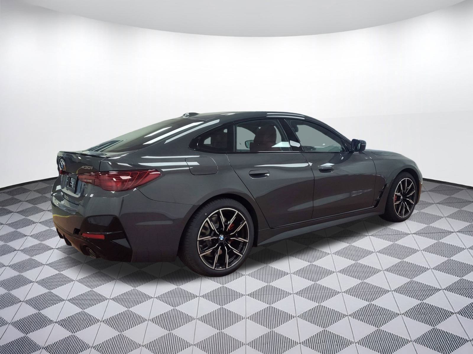 New 2026 BMW 430i xDrive w/ M Sport Package image 8