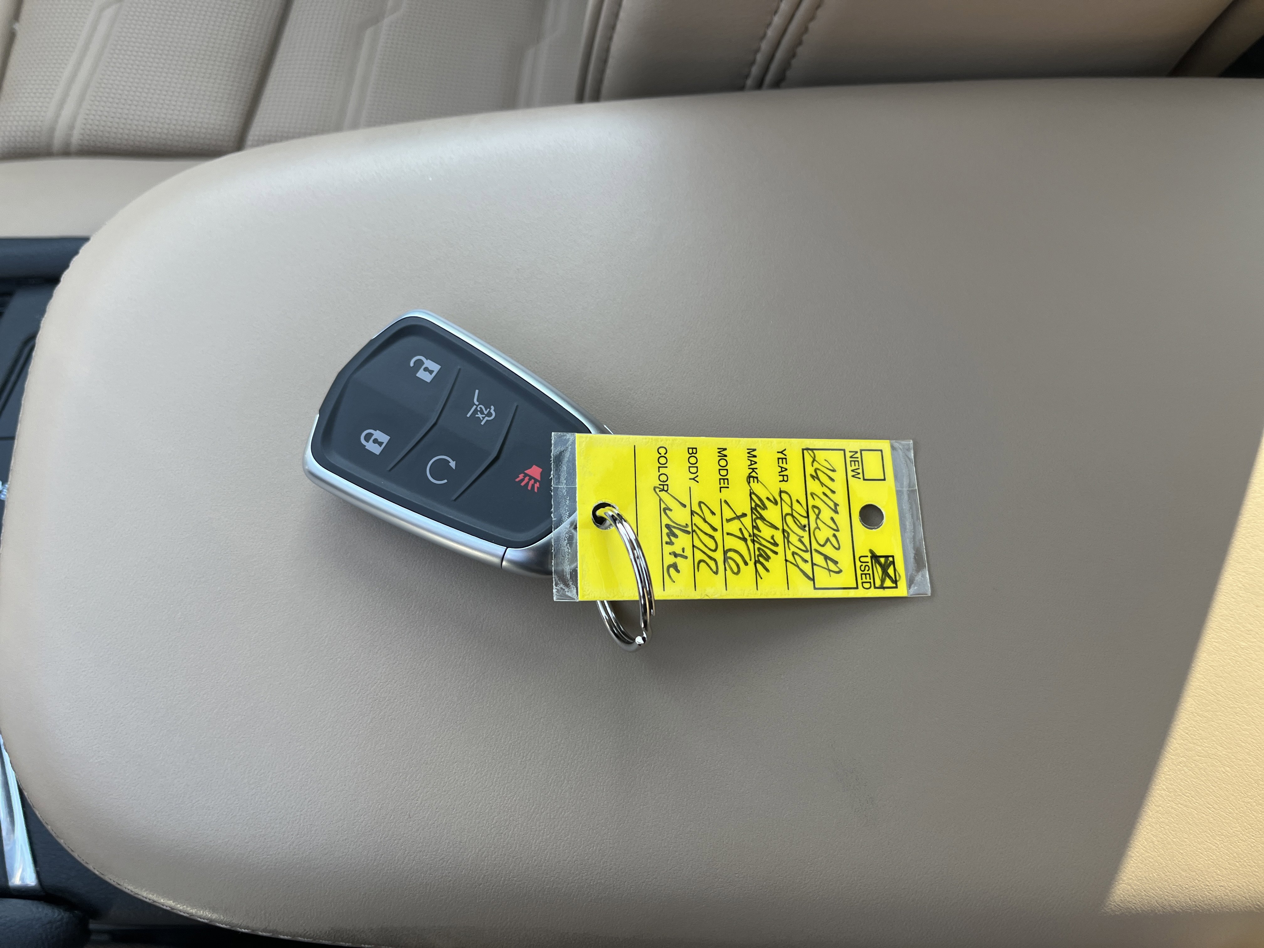 Used 2024 Cadillac XT6 Premium Luxury w/ Platinum Package image 42