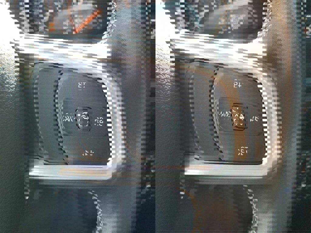 Used 2020 Jeep Gladiator Sport w/ Quick Order Package 24S image 12