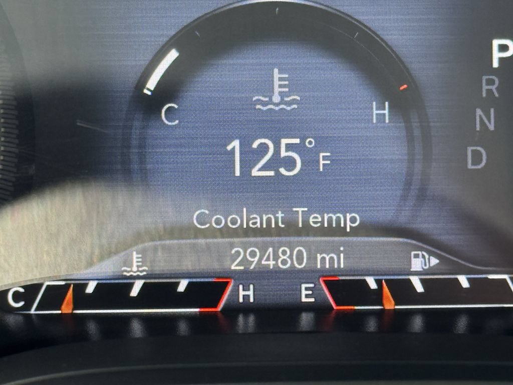 Used 2021 Jeep Cherokee Trailhawk AWD/4WD image 17