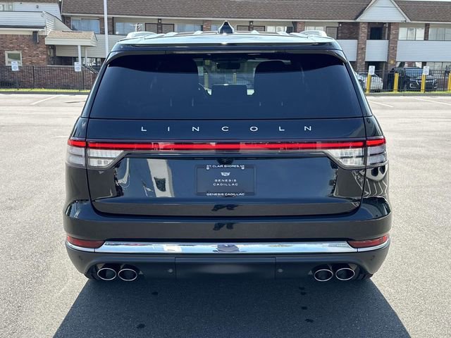 Used 2025 Lincoln Aviator Reserve w/ Illumination Package AWD/4WD image 7