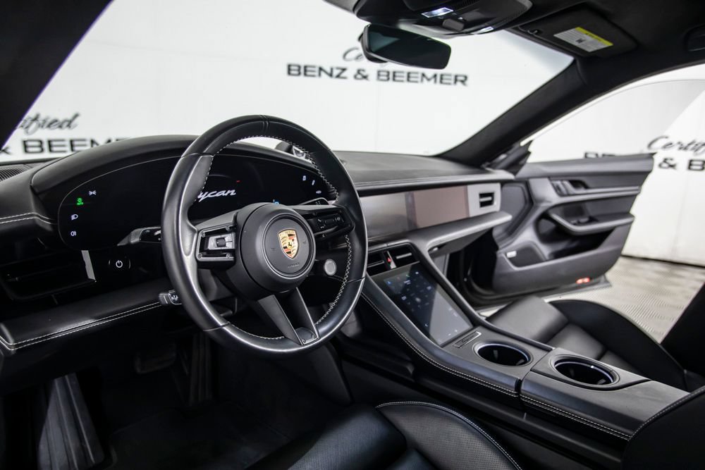 Used 2023 Porsche Taycan 4S AWD/4WD image 20