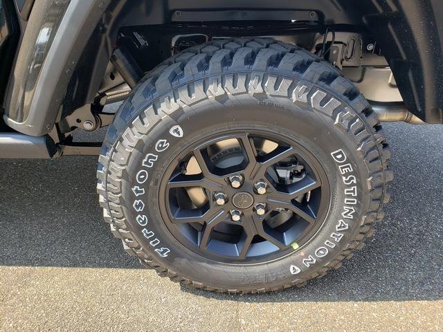 New 2025 Jeep Gladiator Willys image 22