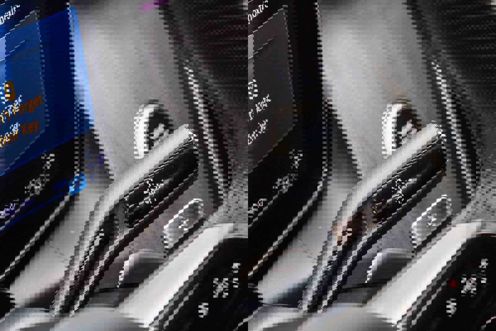 Certified 2025 Mercedes-Benz GLC 350e 4MATIC image 24