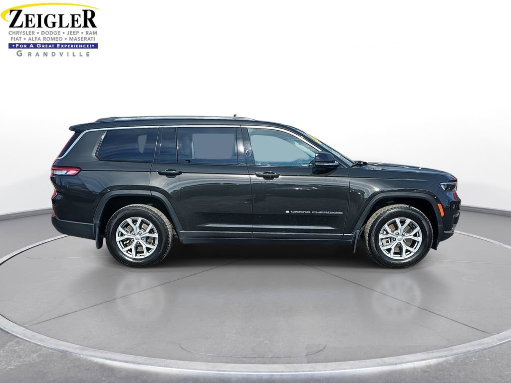 Used 2022 Jeep Grand Cherokee L Limited w/ Trailer Tow Group (B) image 4