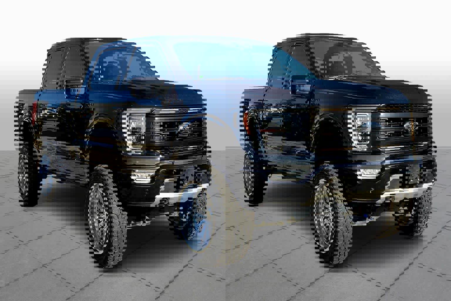 Certified 2022 Ford F150 Tremor w/ Equipment Group 402A High image 2