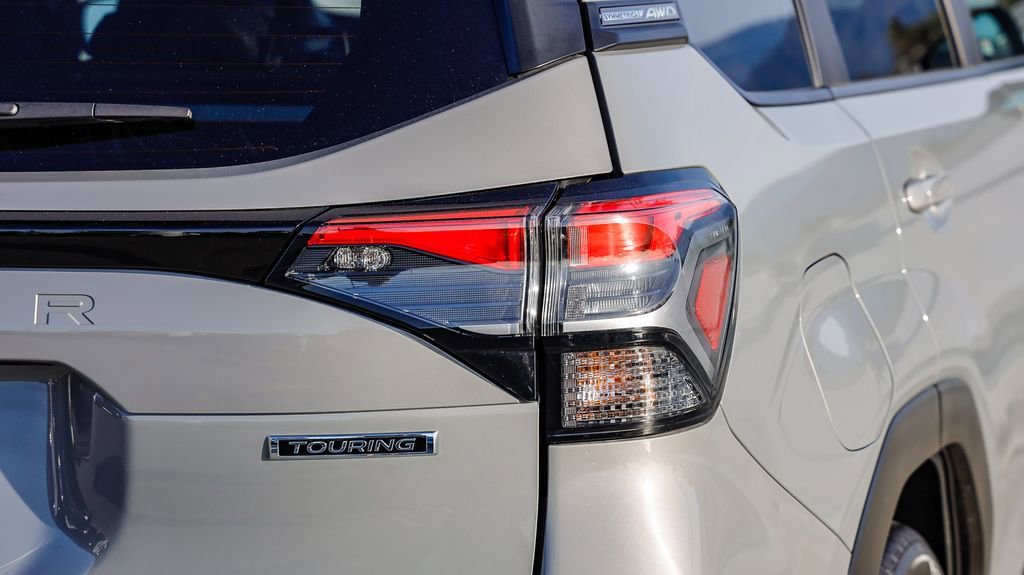 Used 2025 Subaru Forester Touring w/ Popular Package - Touring image 10