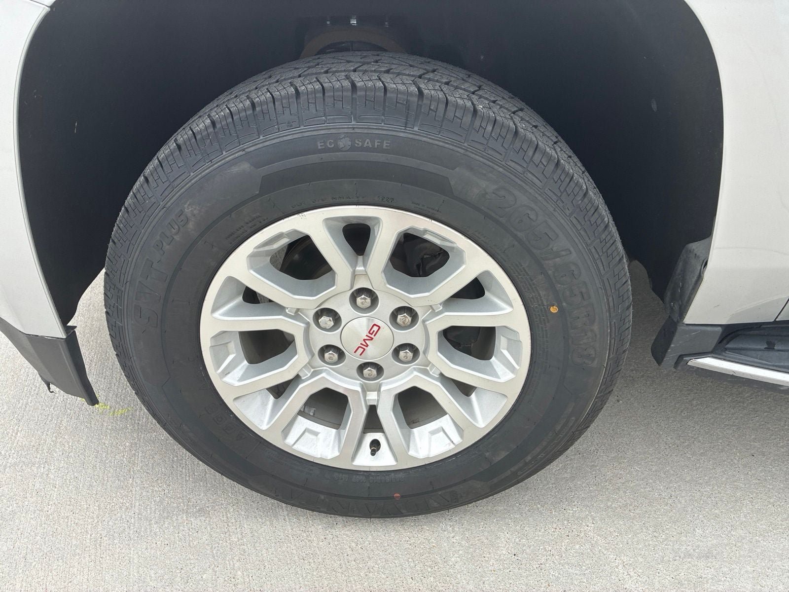 Used 2019 GMC Yukon XL SLT AWD/4WD image 13