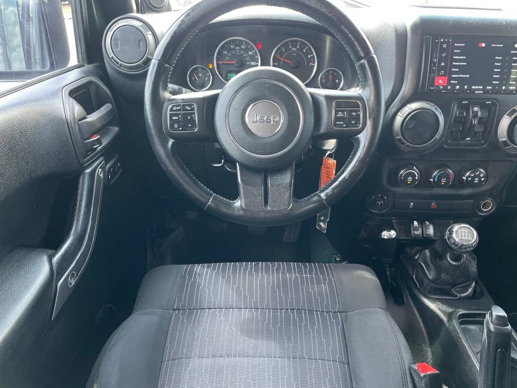 Used 2012 Jeep Wrangler Unlimited Sport AWD/4WD image 18