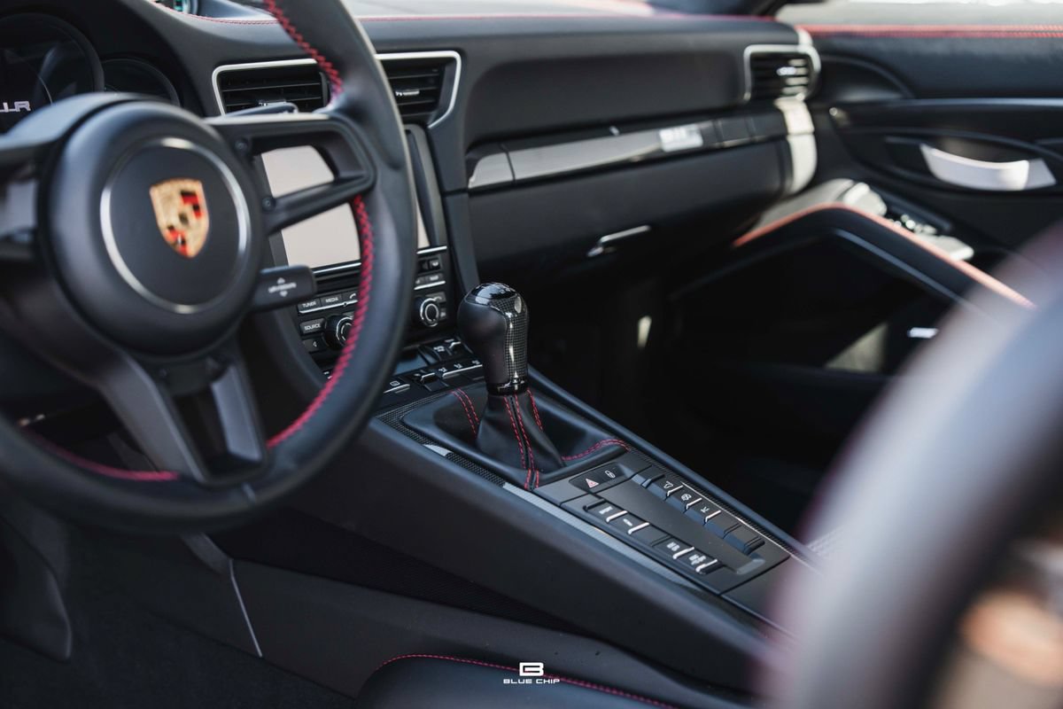 Used 2016 Porsche 911 R RWD image 40