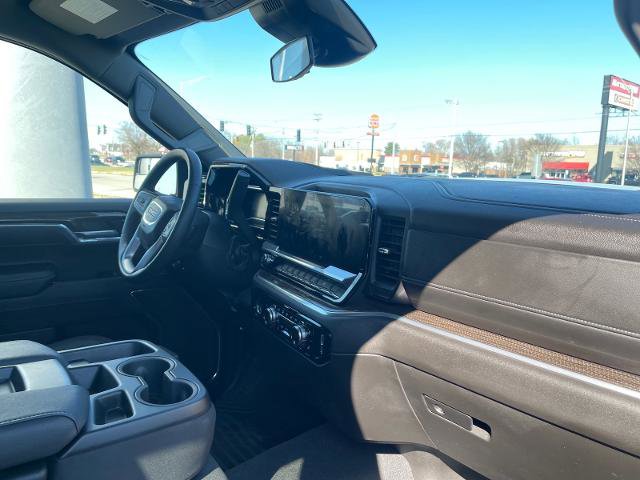 Used 2024 GMC Sierra 1500 Elevation image 12