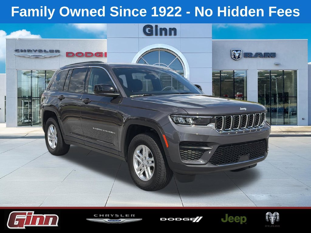 Used 2025 Jeep Grand Cherokee Laredo w/ Trailer Tow Package