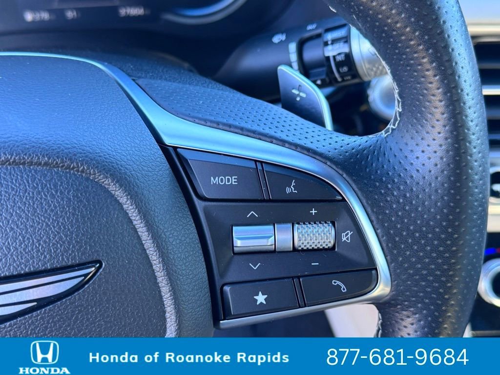 Used 2024 Genesis G70 2.5T image 15