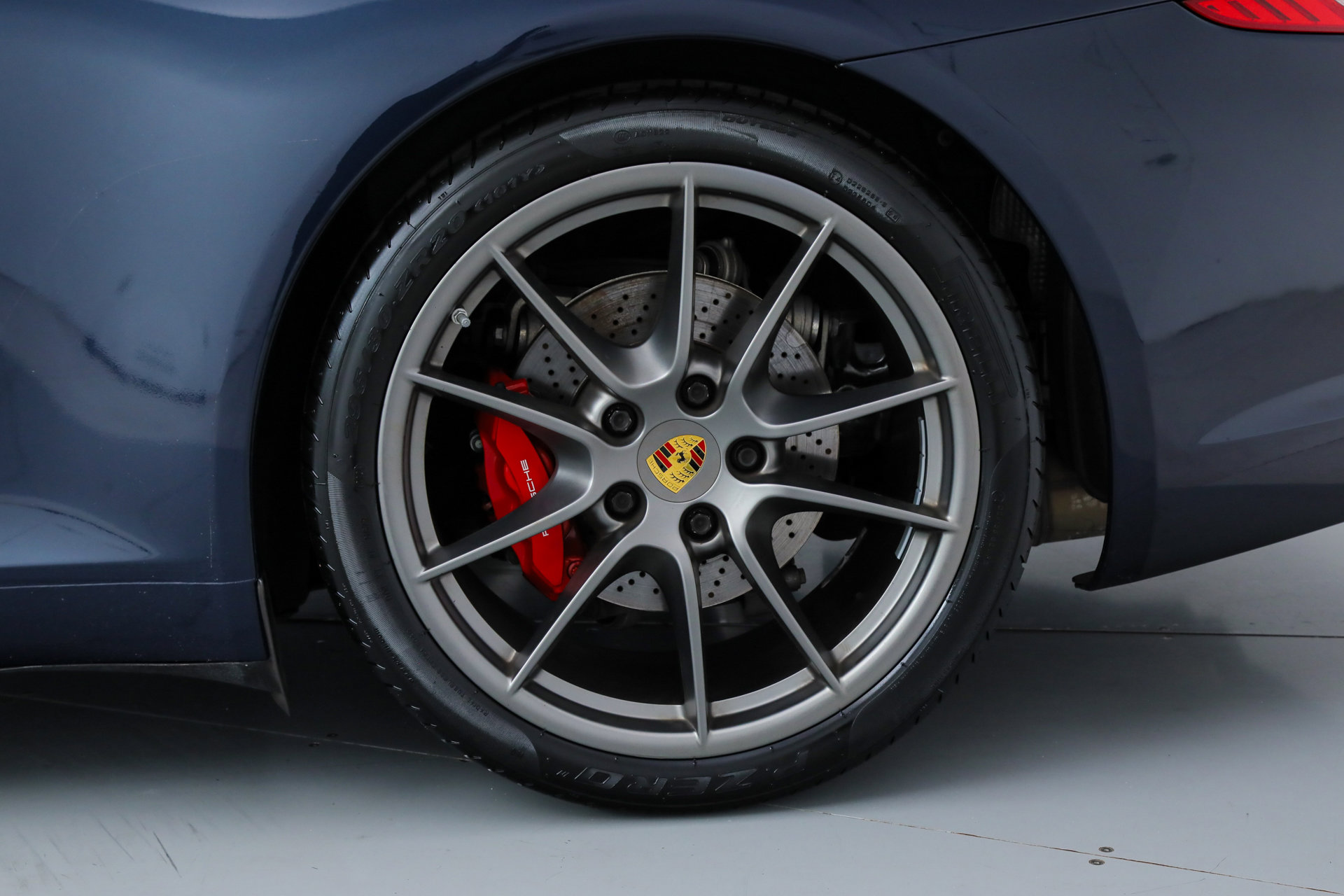 Used 2016 Porsche 911 Carrera S image 38