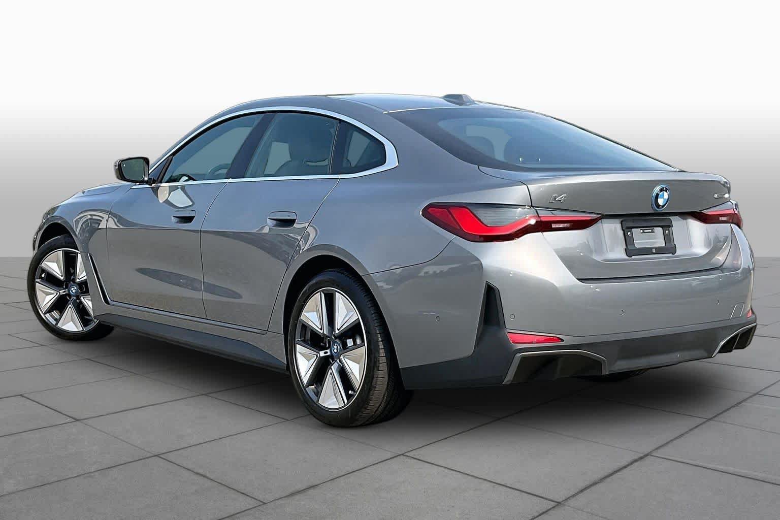Used 2024 BMW i4 eDrive40 w/ Premium Package RWD image 11