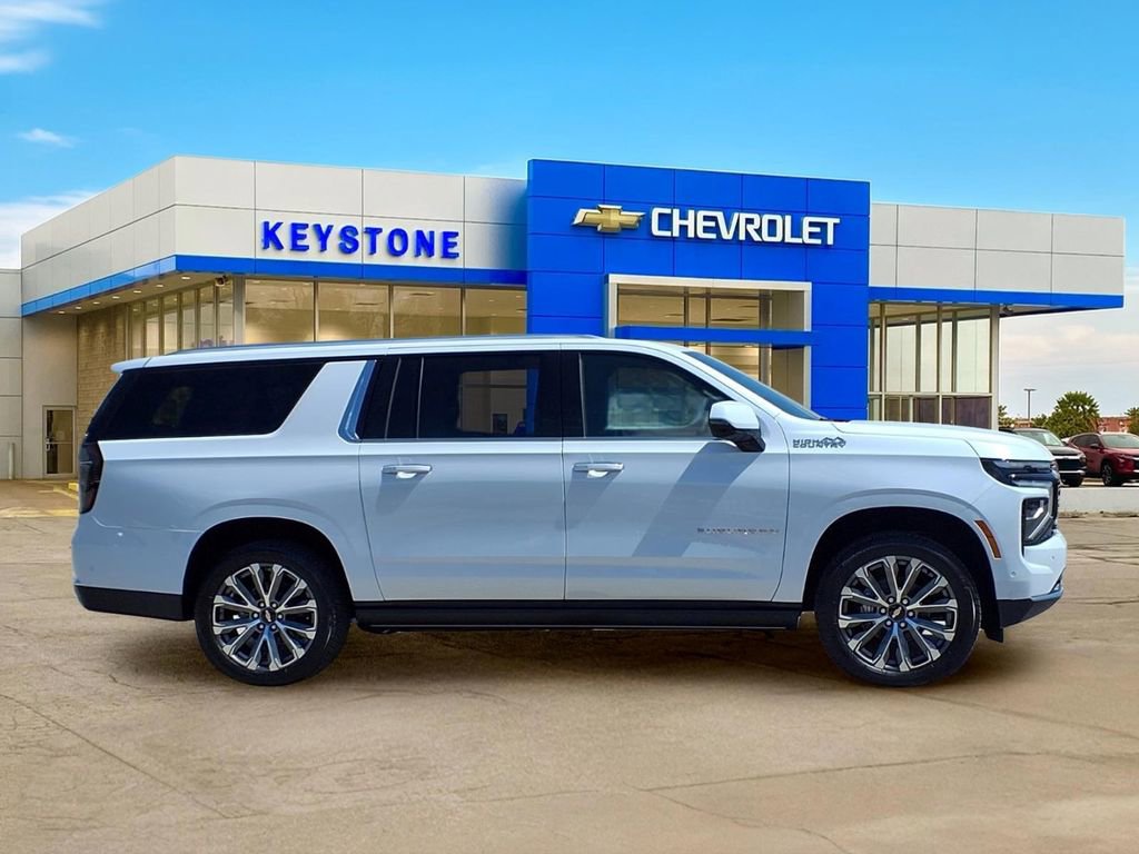 New 2026 Chevrolet Suburban High Country AWD/4WD image 8