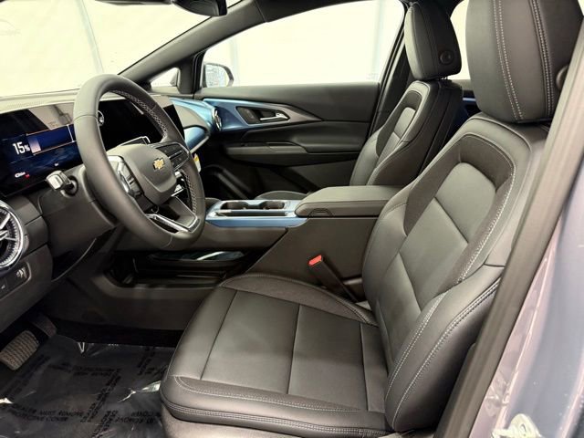 New 2026 Chevrolet Equinox EV LT FWD image 12
