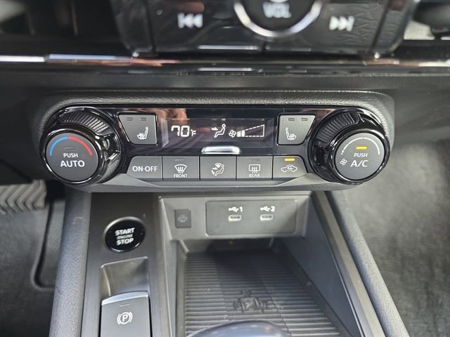 New 2026 Nissan Kicks SV image 4