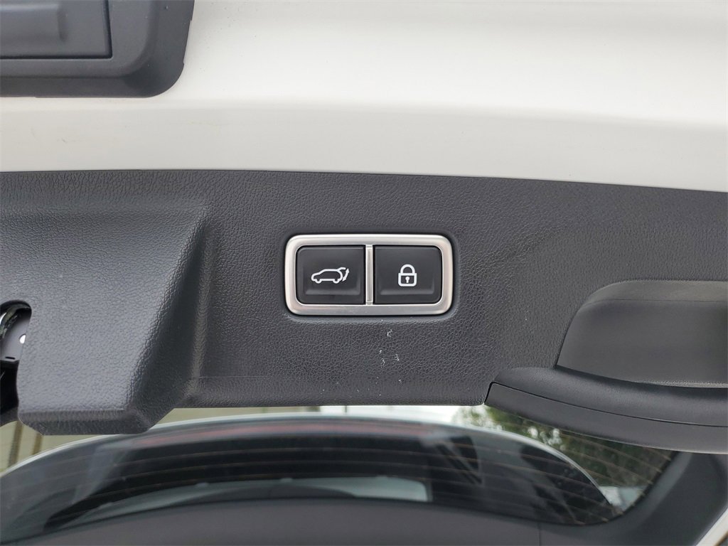 Used 2022 Kia Sorento SX w/ Panoramic Sunroof Package image 7