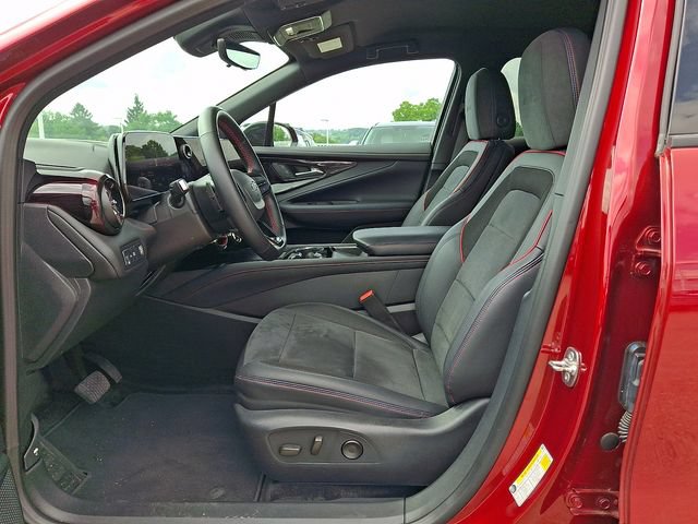 Used 2024 Chevrolet Blazer EV RS AWD/4WD image 15