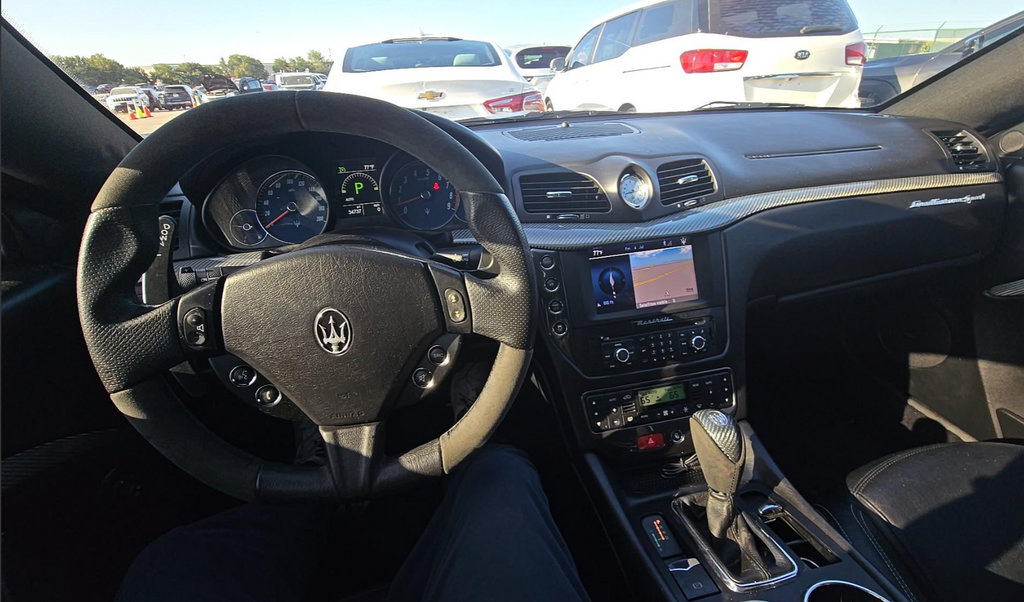 Used 2017 Maserati GranTurismo Sport RWD image 13