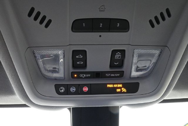 Used 2020 Chevrolet Equinox Premier FWD image 44