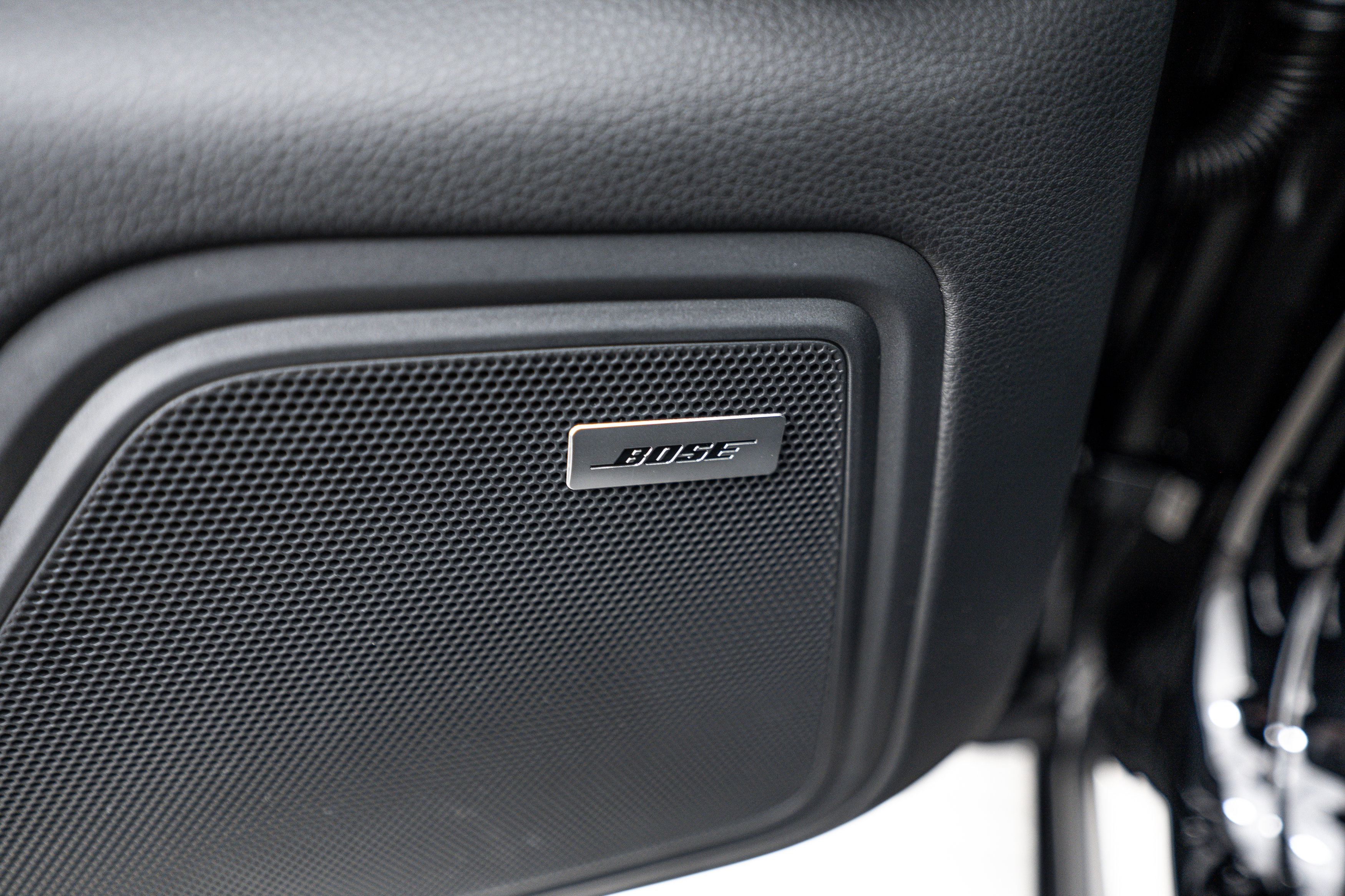 Certified 2026 Porsche Macan AWD/4WD image 19