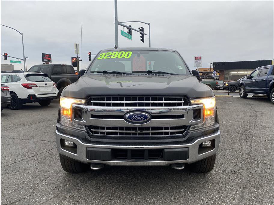 Used 2019 Ford F150 XLT w/ Equipment Group 302A Luxury AWD/4WD image 2