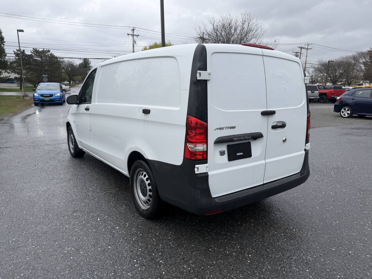 Used 2019 Mercedes-Benz Metris image 3