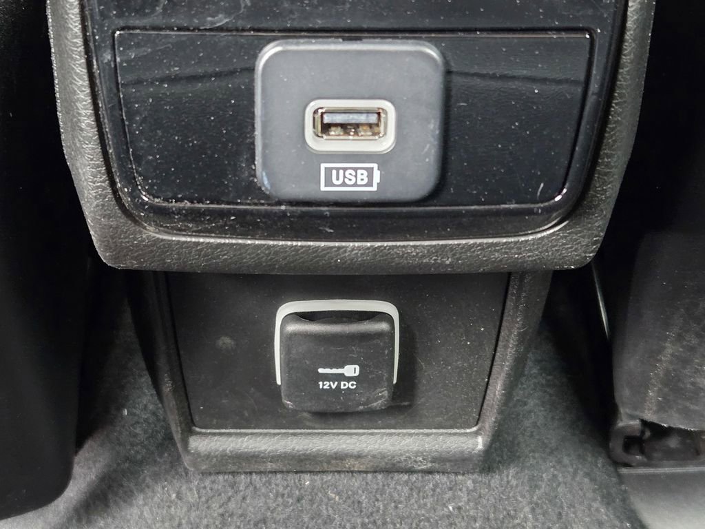 Used 2025 Jeep Compass Latitude AWD/4WD image 26